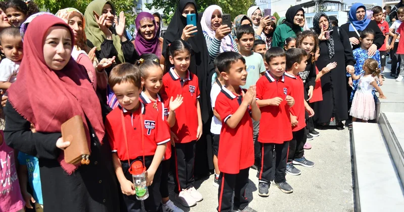 Okullarda uyum haftası başlıyor: Okul öncesi ve 1. sınıflar için ilk ders zili bugün çalıyor