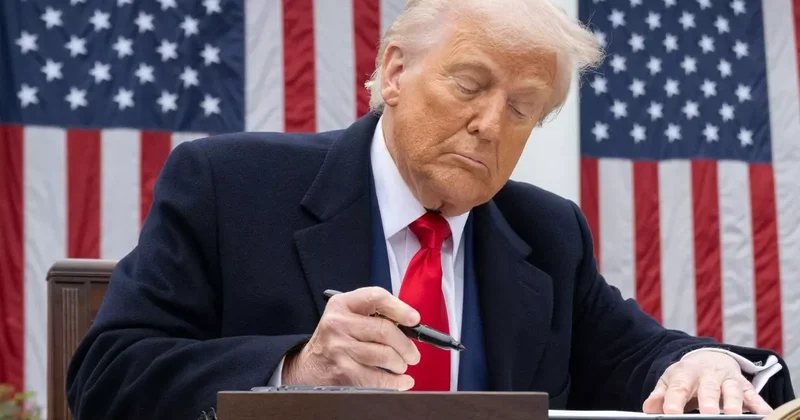 Trump’ın Ortadoğu hayali: Gazzeliler gidecek, ABD 10 yıllığına yönetecek