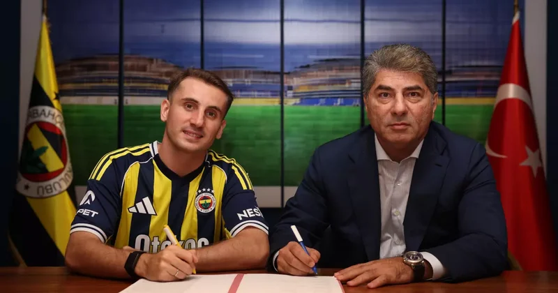 Kerem Aktürkoğlu imzayı attı: Şerefli kulüp sözlerine açıklık getirdi