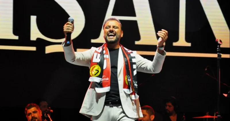 Konsere geç çıkınca AKP liler yuhaladı Sözcü Gazetesi