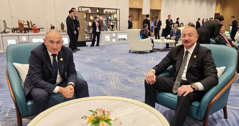 Azerbaycan Cumhurbaşkanı İlham Aliyev, Paşinyan ile görüştü