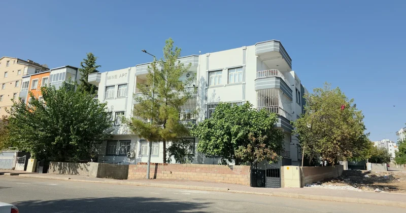Şanlıurfa Siverek te cinayet! Eniştesini kız kardeşi ve yeğenlerinin gözü önünde öldürdü!