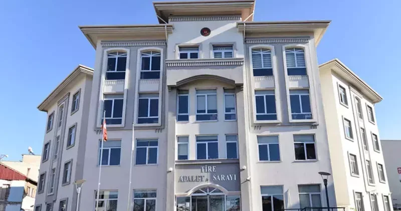 İzmir de, bebeğini gömdüğü iddia edilen anne ile 4 yakınına gözaltı