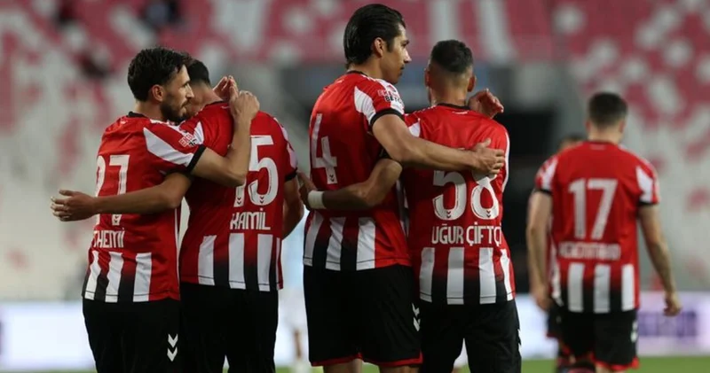 Sivasspor, PFDK ye sevk edildi: Yabancı sınırını aşmışlardı! Futbol Haberleri