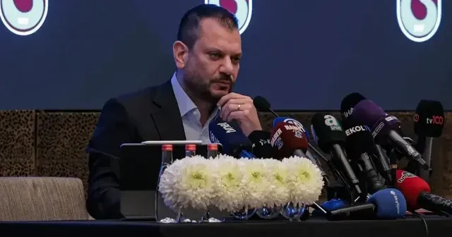 Trabzonspor Başkanı Ertuğrul Doğan açıklamalarda bulunuyor Futbol Haberleri
