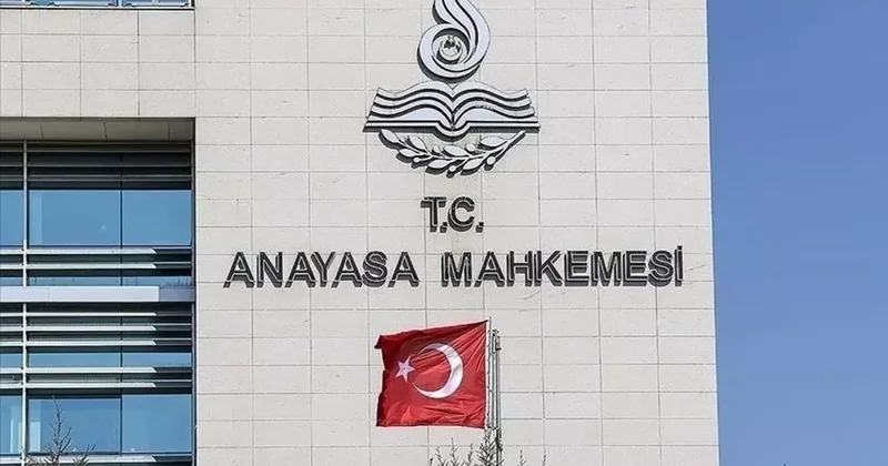 AYM den avukatlar için yeni uygulama