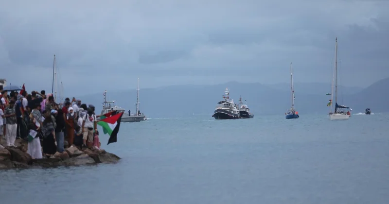 Küresel Kararlılık Filosu: Ya Gazzeli çocuklarla kucaklaşacak ya da Tel Aviv de gözaltında olacağız