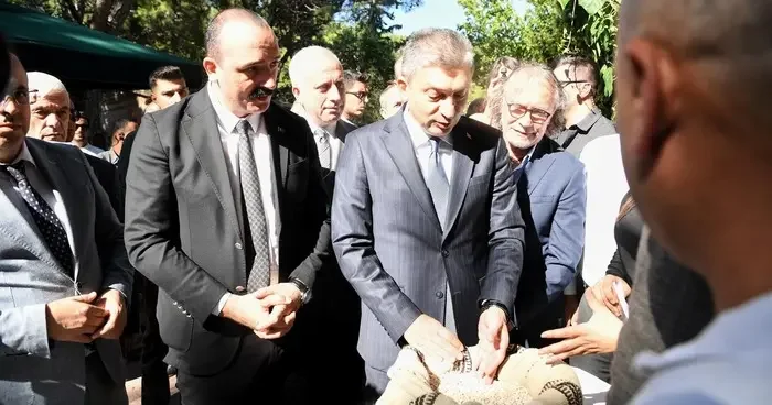 Konyaaltı nda coğrafi işaretli ürünler tanıtıldı