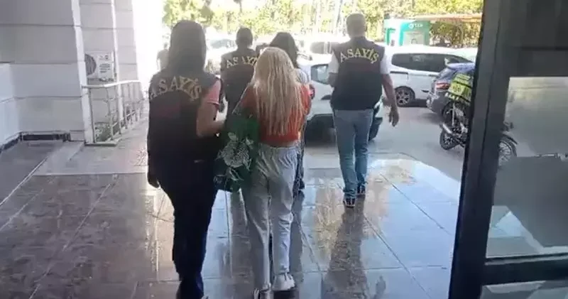 Şehir şehir gezip hırsızlık yapan 3 şüpheli, Mersin de yakalanıp, tutuklandı