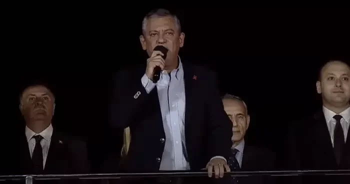 CHP Genel Başkanı Özgür Özel, Küçükçekmece deki mitingde konuşuyor