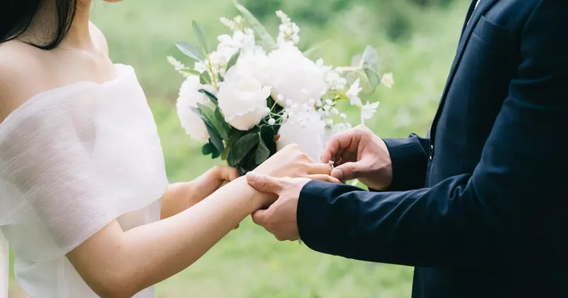 Evlilik kredilerinde yeni dönem! Kredi miktarı yükseltildi, başvurular başladı