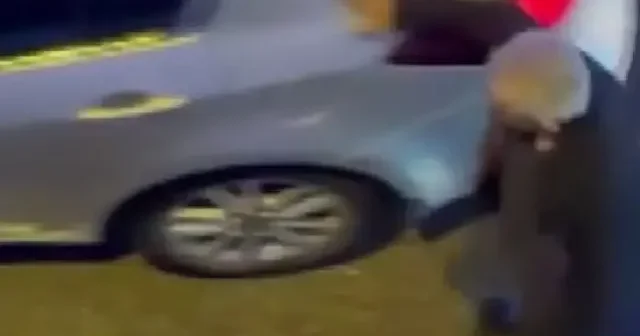 Bursa’da alkollü sürücüden ilginç hareketler: Yolu kesip trafik polisi rolü yaptı VİDEO İZLE