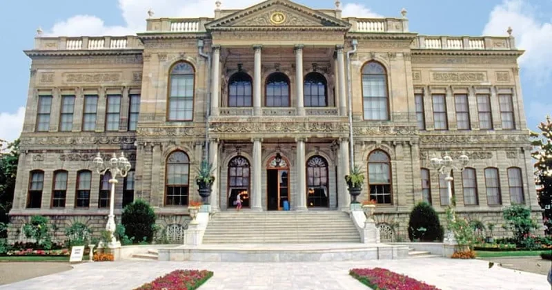 Dolmabahçe’yi Erdoğan’ın arkadaşı restore edecek Sözcü Gazetesi