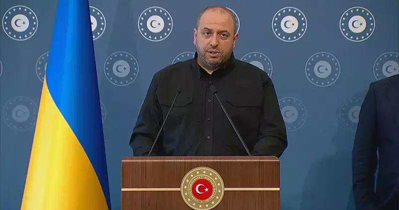 Ukrayna Savunma Bakanı Ümerov: Adımlar çok net: Ateşkes , İnsani adımların atılması ve Liderler zirvesine hazırlık