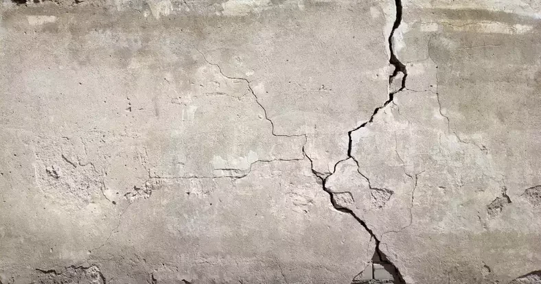 Bilim insanlarından müjde: Kendi kendini onaran canlı beton üretildi!