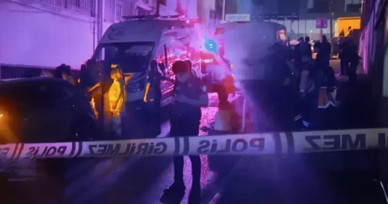 Kağıthane de düğün çıkışı tartıştığı yakınını başına taşla vurarak öldürdü