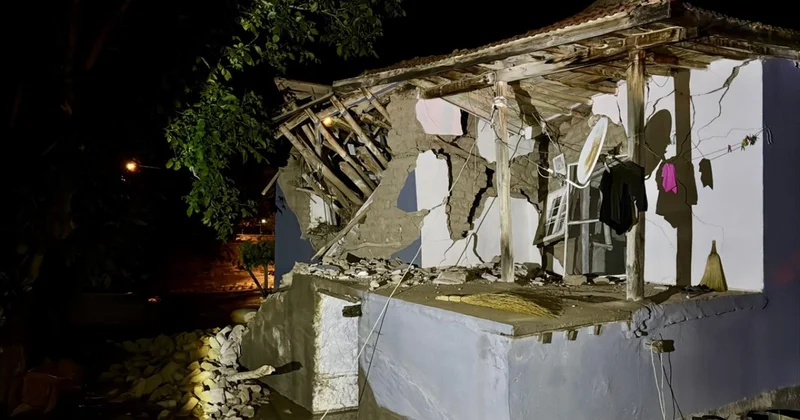 Kırşehir de sel: 1 ev çöktü, hasar gören 3 ev boşaltıldı