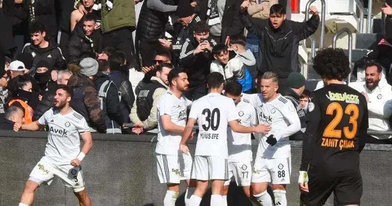 111 yıllık kulübün futbolcuları ayaklandı