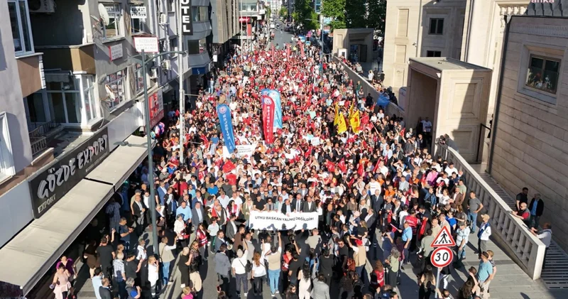 Avcılar’da yurttaşlar başkanlarına sahip çıktı!