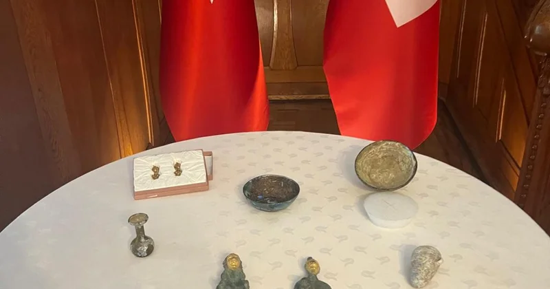 İsviçre, 7 parça tarihi eseri daha Türkiye ye iade etti