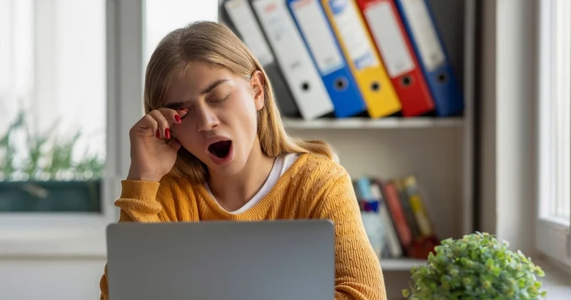 Yemekten sonra neden uykumuz gelir? Şeker hastalığı belirtisi olabilir mi?