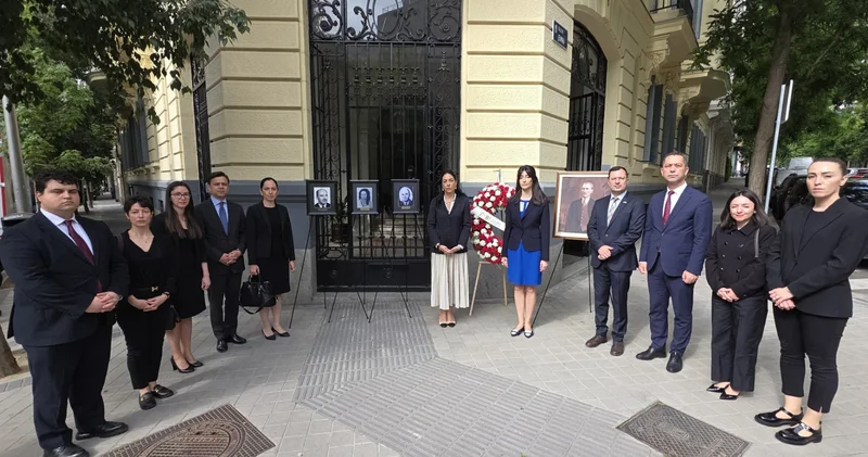 Ermeni terör örgütünün saldırısında katledilenler Madrid de anıldı