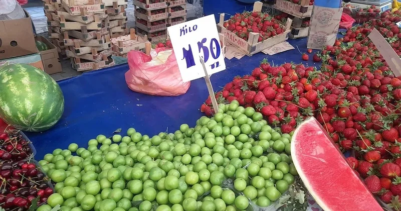 Kilosu 250 lira oldu! Yaz meyveleri cep yakacak Sözcü Gazetesi