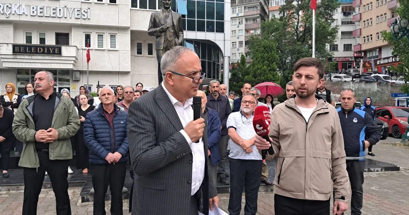 Borçka Belediye Başkanı Orhan: İşçilerin maaşını ödemek için evimi satışa çıkardım