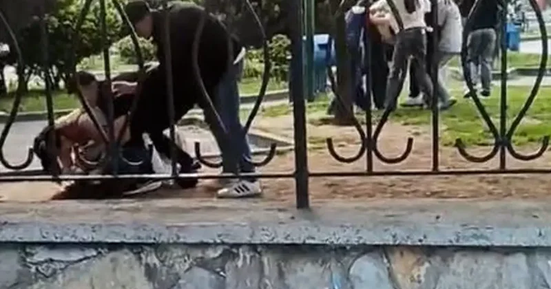 Başakşehir de Çocuk Kavgası Kamerada