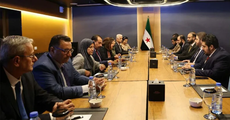 Suriye ile SDG arasında toplantı: Mülteciler de ele alındı Sözcü Gazetesi