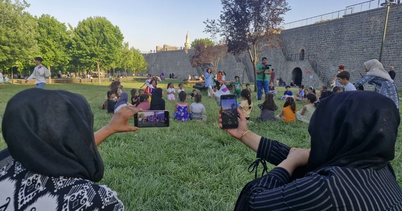 Kanseri yenen Ali Asaf için Diyarbakır’da da balon uçurdular