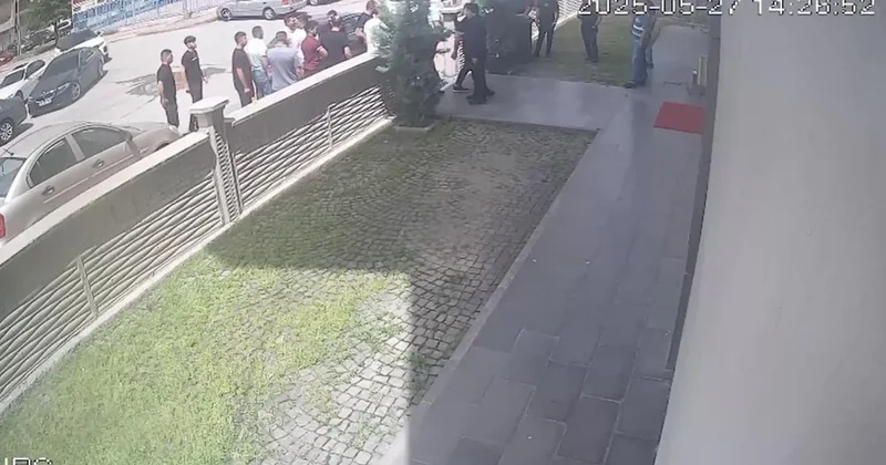 MHP’li vekil polisin elinden almıştı! Bu kez de gazetecileri tehdit etti Sözcü Gazetesi