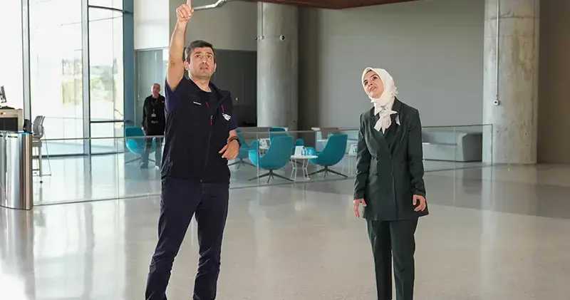 Bakan Göktaş, devlet korumasındaki çocuklarla Baykar Teknoloji yi ziyaret etti