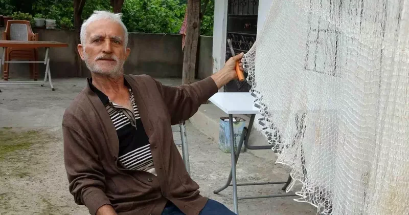 61 Yıldır Balık Ağı Örüyor