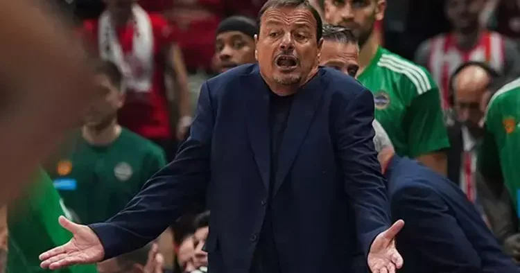 Ergin Ataman, tezahüratlar sonrası çılgına döndü: Hiç kimse benim ülkemle böyle konuşamaz!