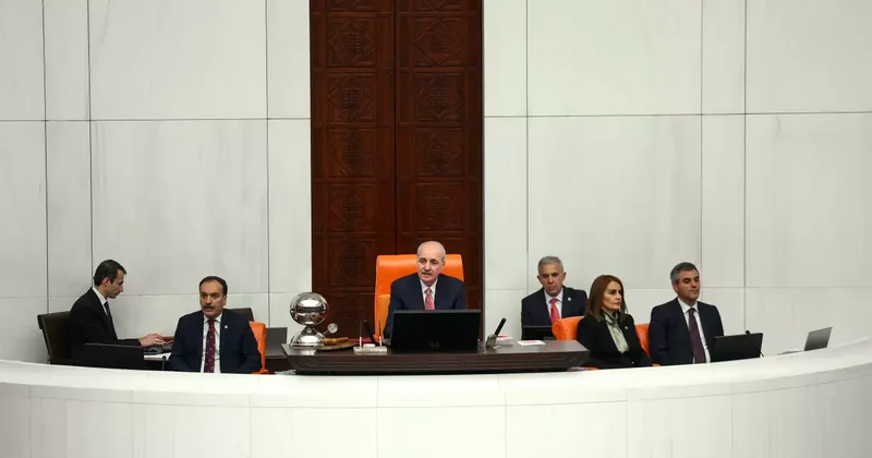 Kurtulmuş tan yoğun ve tartışmalı gündemde dikkat çekici yönetim: 15 gün aralıksız yönetti