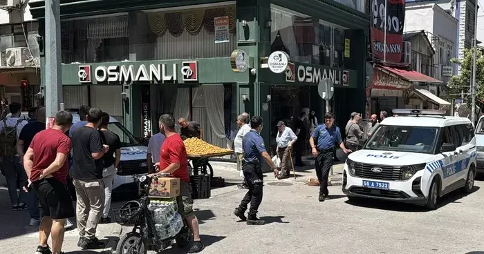 Samsun da polise mukavemette bulundukları iddiasıyla 5 kişi gözaltına alındı