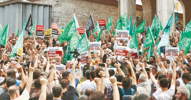 Hep İslam düşmanıydı: Mizah deyip kin kusuyorlar Gündem Haberleri