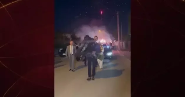 Konya da yine havai fişekli kız isteme töreni yapıldı