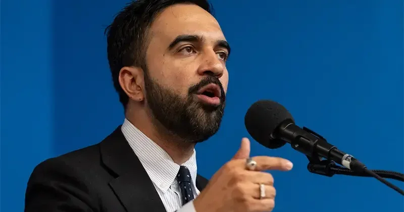 New York ta ön seçimi kazanan Mamdani: Tehdide boyun eğmeyeceğiz