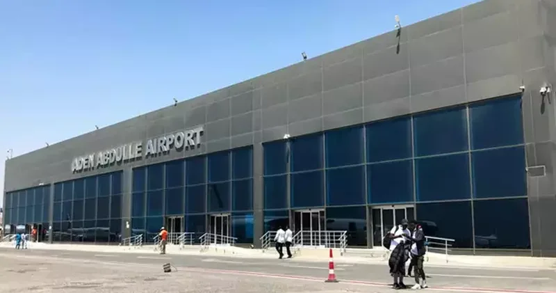 Somali de askeri helikopter düştü