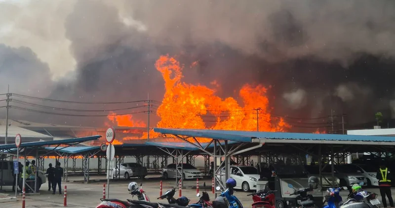 Tayland da yangın faciası! Çok sayıda ölü ve yaralı var