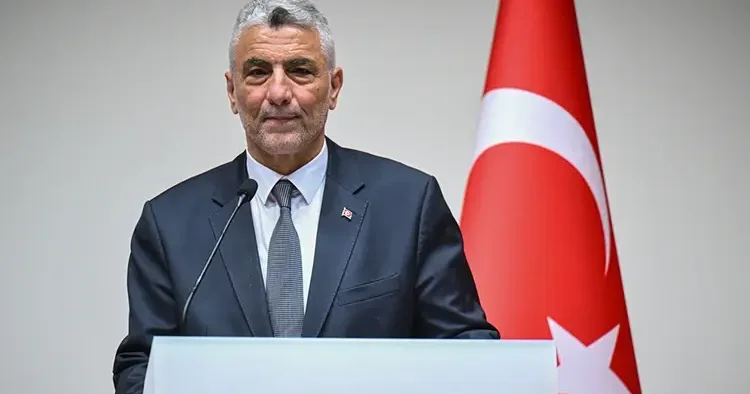 Dış ticarette çifte rekor! Bakan Bolat duyurdu