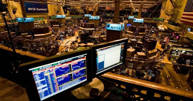 Borsada büyük ralli: Dow endeksi 400 puan birden değer kazandı