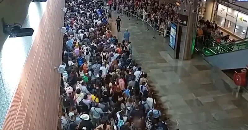 Havalimanında kaos: Kilometrelerce kuyruk oldu, uçuşlar kaçtı Sözcü Gazetesi