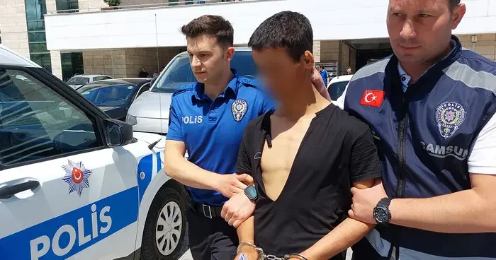 2 saattir bir balık tutamadın diyerek yaşlı adamı darp etti! Adliyenin duvarlarını yumruklayınca yakayı ele verdi