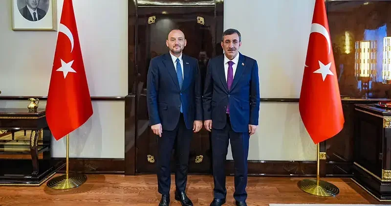 Cevdet Yılmaz, MÜSİAD yönetimini kabul etti