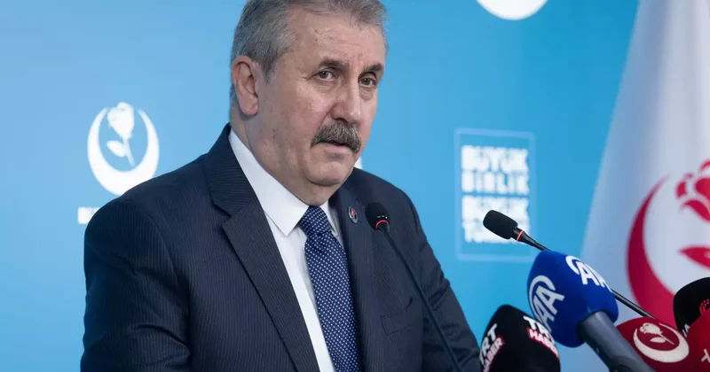 Destici den Leman ı savunan Özel e tepki: Küstah güruhun avukatlığına soyundu!