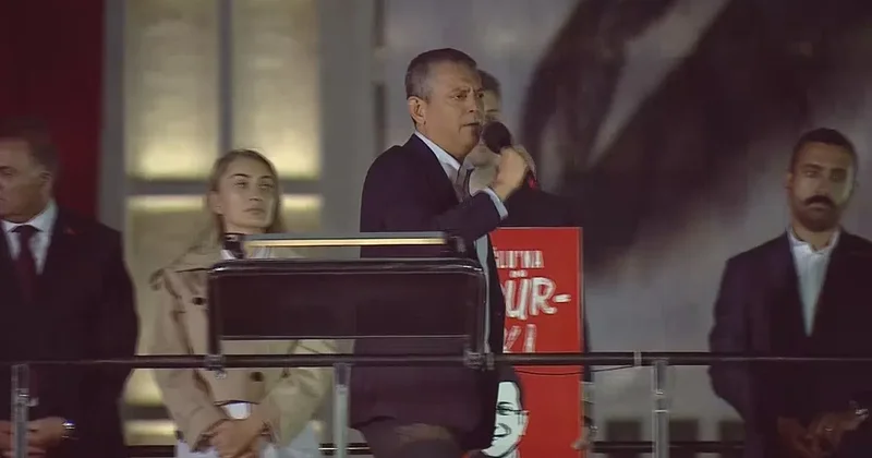 Özel’den küstah hakaret