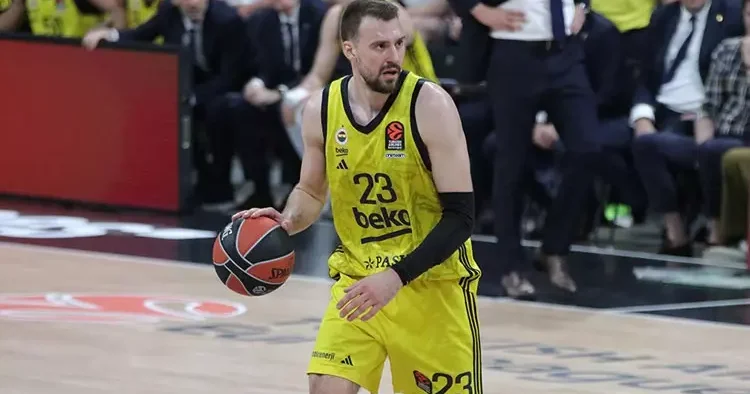 Fenerbahçe den ayrılan Marko Guduric, Olimpia Milano da!